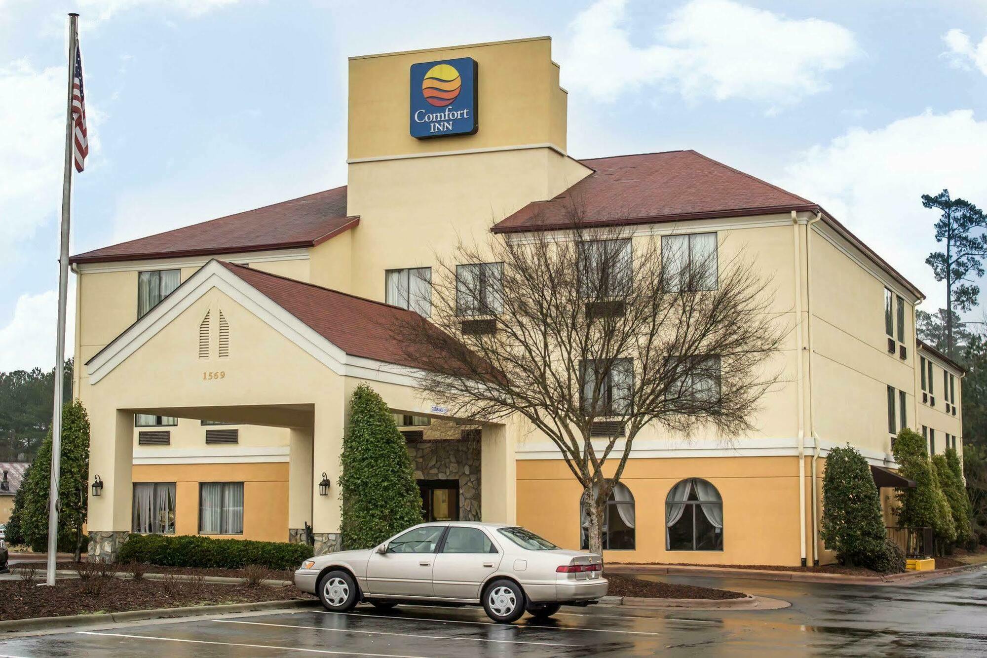 Comfort Inn Fayetteville I-95 Ngoại thất bức ảnh